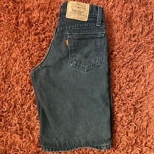 rare orange tab long black levi’s denim shorts
